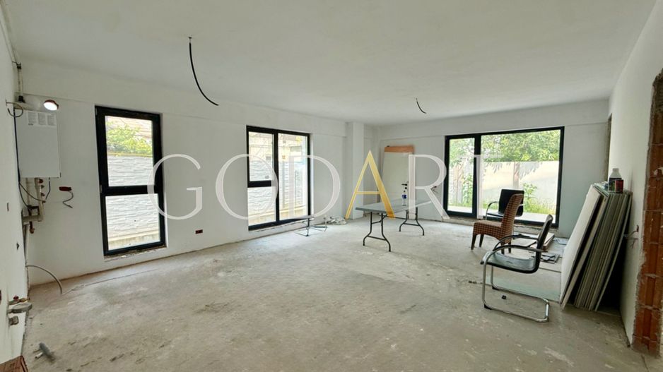 Apartament 3 camere | Curte | Singur pe etaj - Poză 1