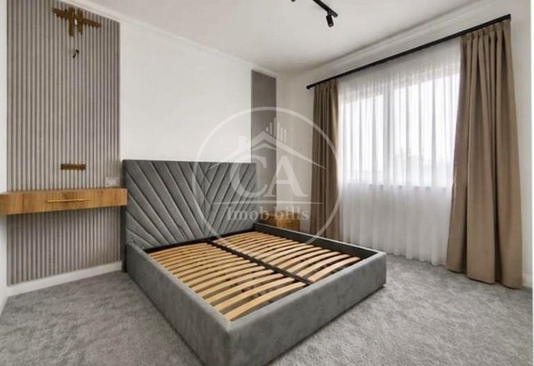 Casa de vanzare cu 4 camere si piscina in Cihei, Bihor - Poză 6