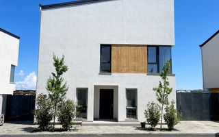 Vila individuala 5 camere Tunari 1 Decembrie - Poză 24