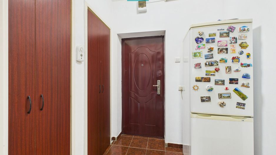 Apartament 2 camere, decomandat în Gradiște, Arad - Poză 4