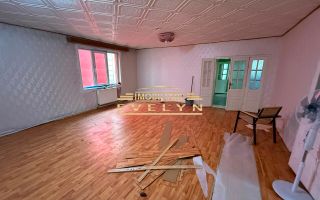 Clădire de vânzare – Aproximativ 406 mp utili, Zona Centrală - Poză 3