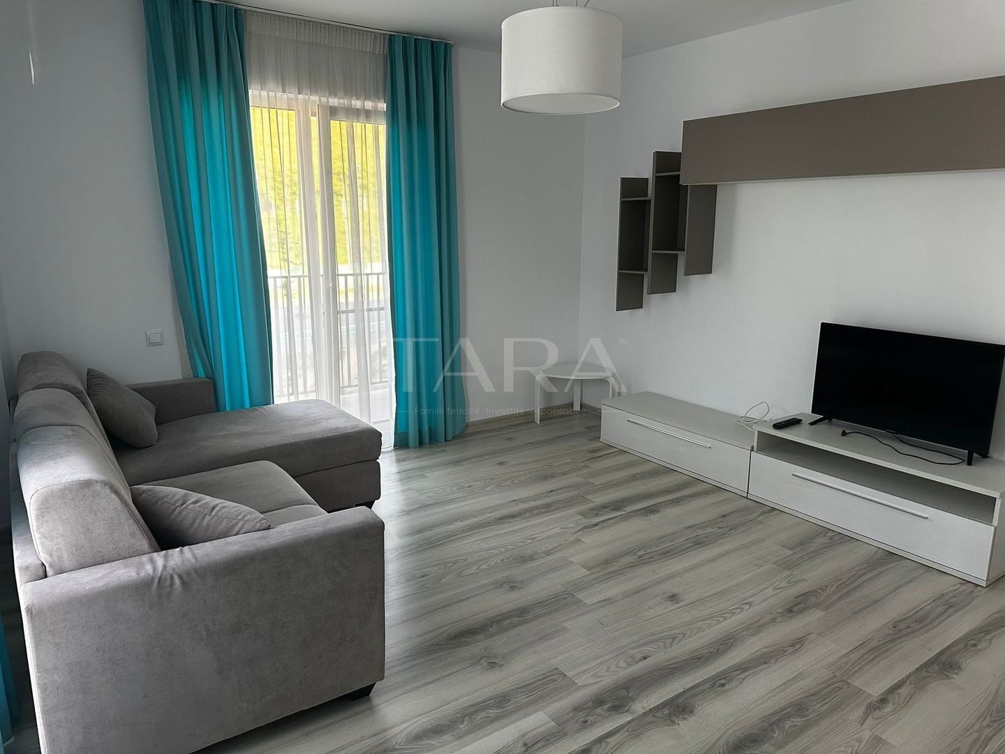 Apartament finisat, mobilat, ideal investiție, ocupabil imediat! - Poză 1