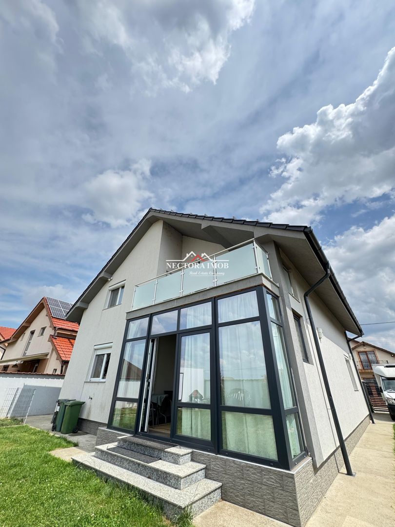 NECTORA IMOB-Casa Premium 257 mp construit + 569 mp teren, Sanmartin - Poză 1
