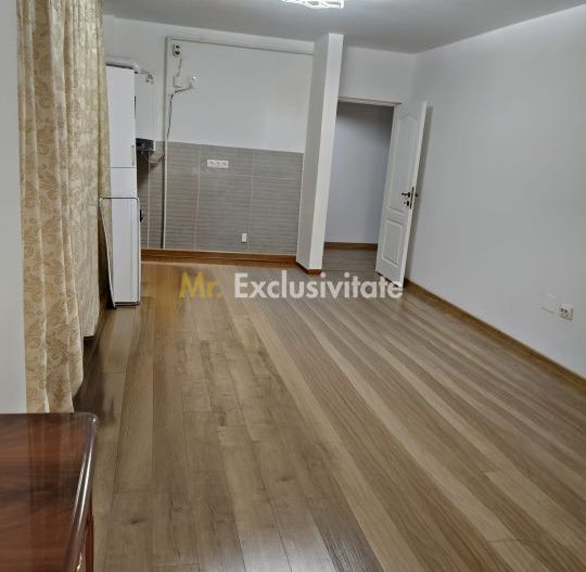 Garsonieră 42 mp de închiriat – zonă ultracentrală Târgu Jiu, ideală birou - Poză 2