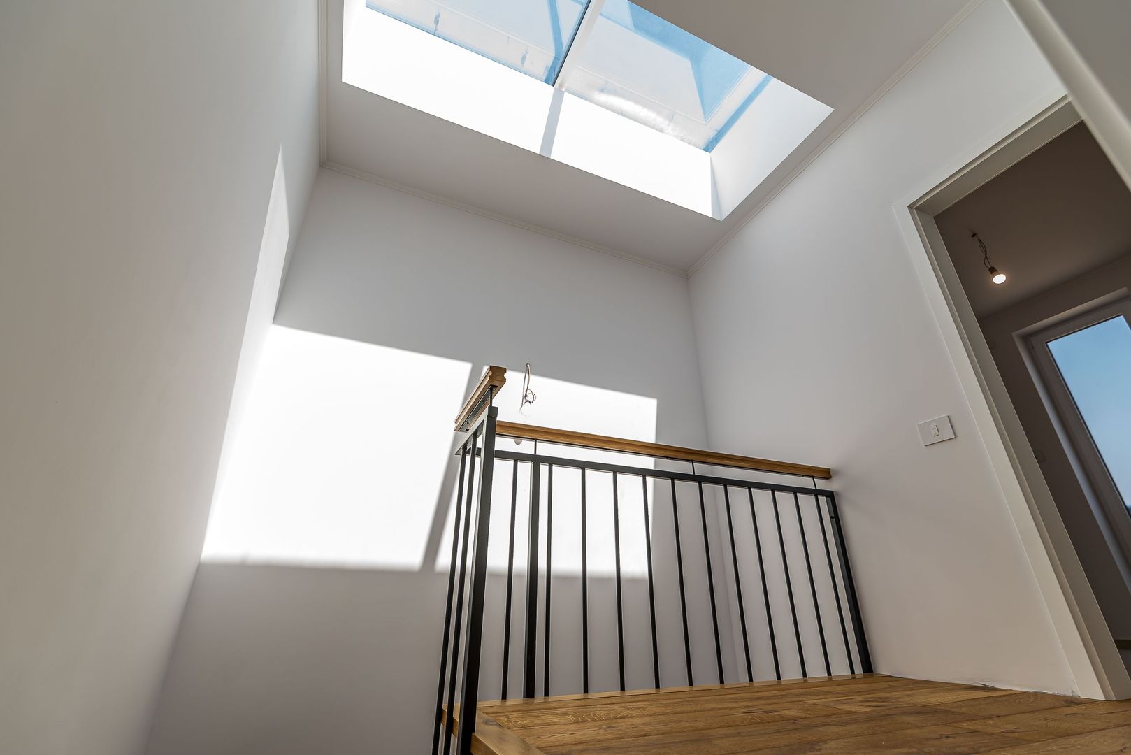 Casa NOUA tip duplex - Complex AFI ARAD - COMISION 0 - Poză 9