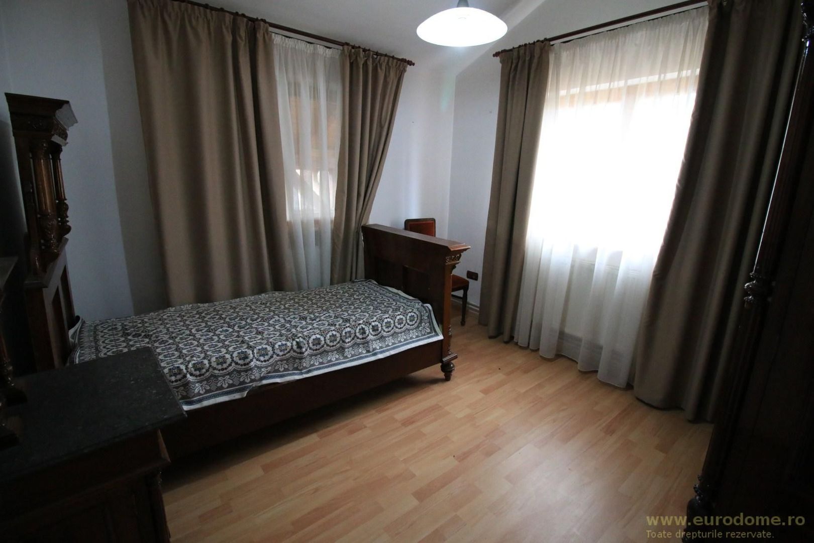 Proprietate deosebita - casa cu curte si livada - Poză 30