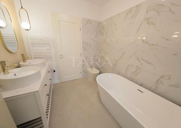 Apartament premium cu 3 camere, 84mp utili și două terase. - Poză 9