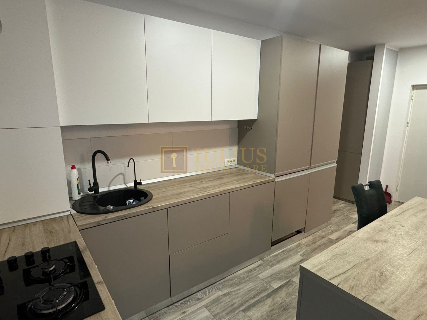 Braytim-2 Camere -Apartament la Vila-Mobilat -utilat - Poză 7