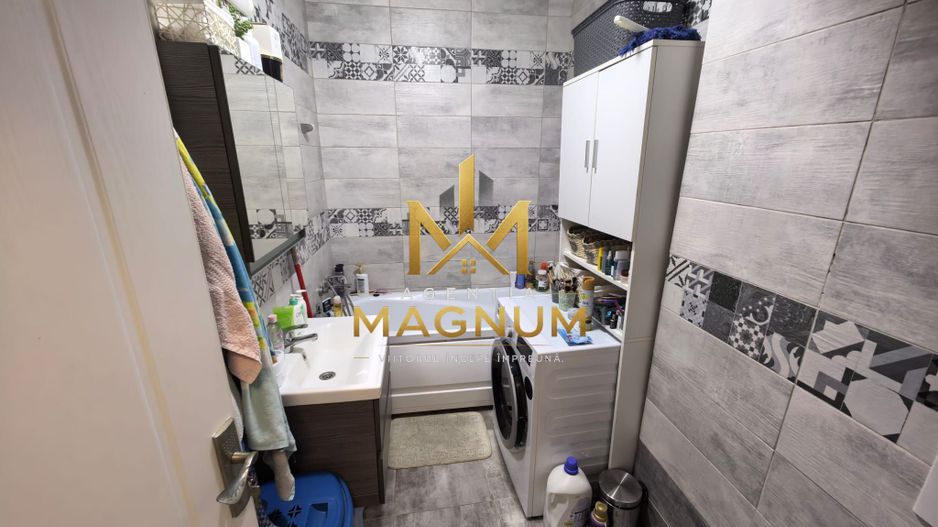 Apartament cu 3 camere, intrare privată + loc de parcare - Poză 8