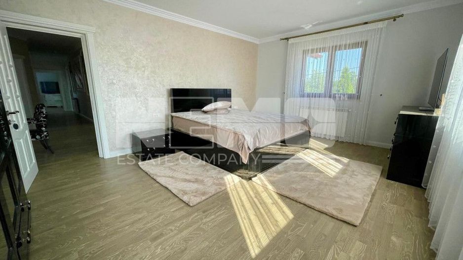 VILĂ SPAȚIOASĂ 360 MP | 8 camere - Poză 3