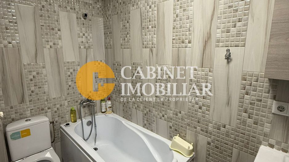Apartament cu 3 Camere - 62 mp  - Zona Bucium - Poză 5