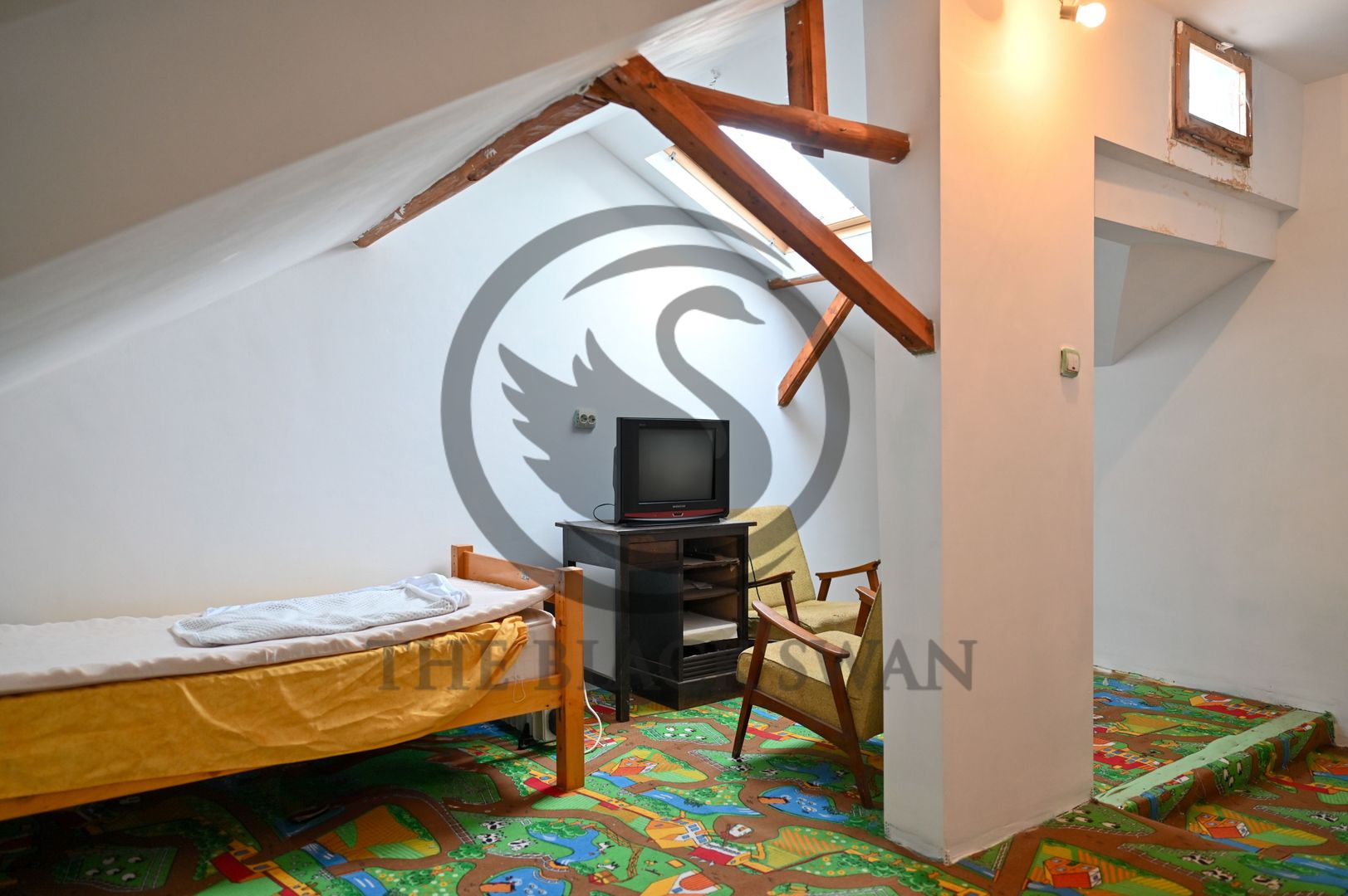 Casa cu 7 camere de vanzare | Zona Centrala, Baicoi | Comision 0% - Poză 10