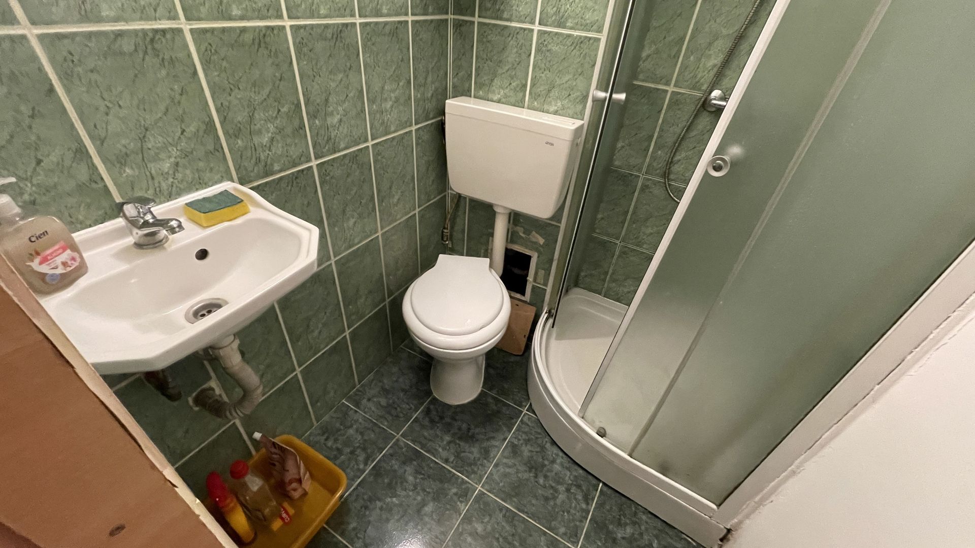 Garsoniera de vanzare-ideala pentru locuit sau investitie - Poză 13