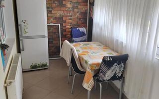 Vând apartament 3 camere - Poză 2