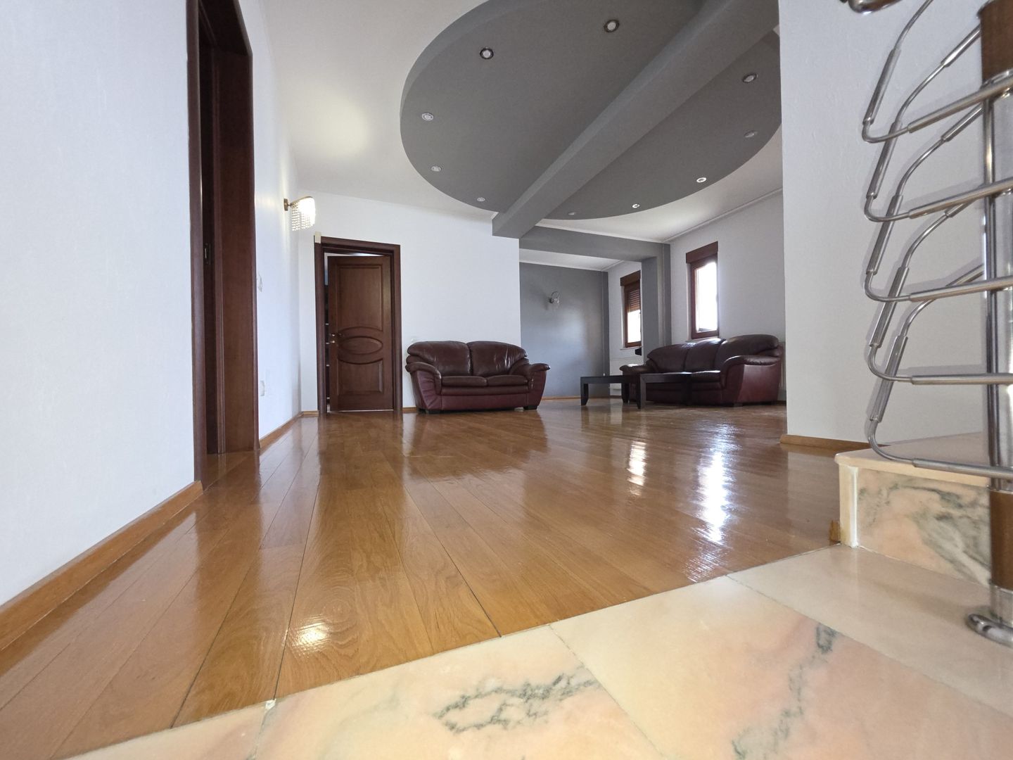 Reducere pret! ! Vila top cu piscina inchisa,  incalzita, barbeque - Poză 17