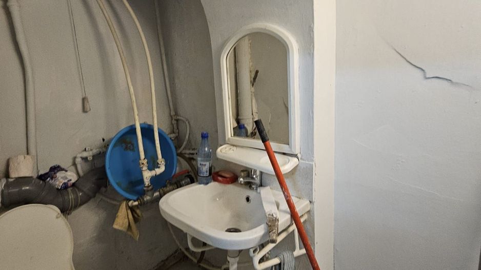 Vanzare Boxa demisol, Bvd. Republicii - Poză 7