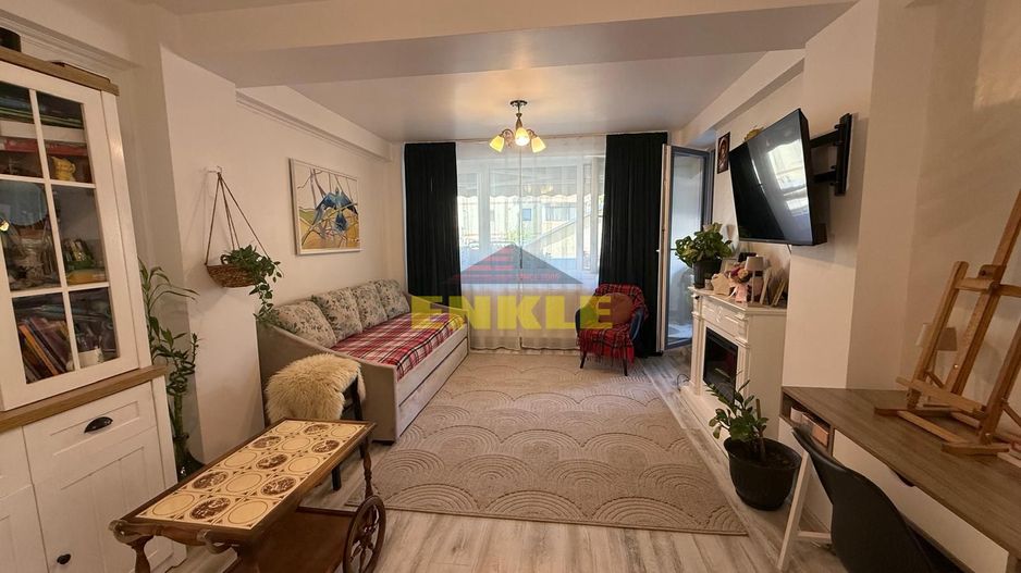 De vânzare apartament cu 2 camere+loc de parcare, BLOC NOU - Poză 1
