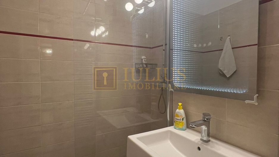 Soarelui, langa Parcul Padurice; centrala proprie, 2 bai. - Poză 18