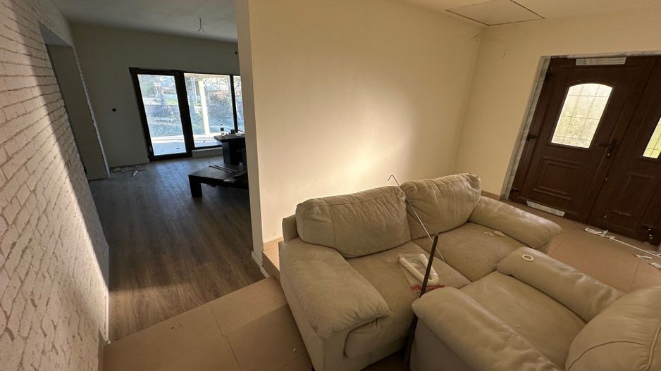 Casa Parter in Giarmata  teren 816 mp - Poză 10