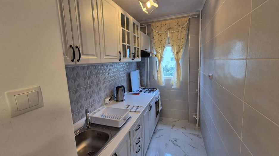 Apartament cu 2 camere - str. Luica - Poză 7