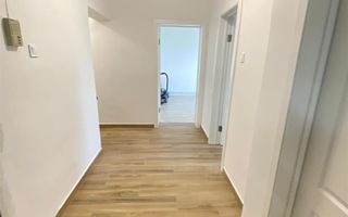 Etaj 1 4 camere  Complexul Studentesc-aproape de Sala Olimpia - Poză 34