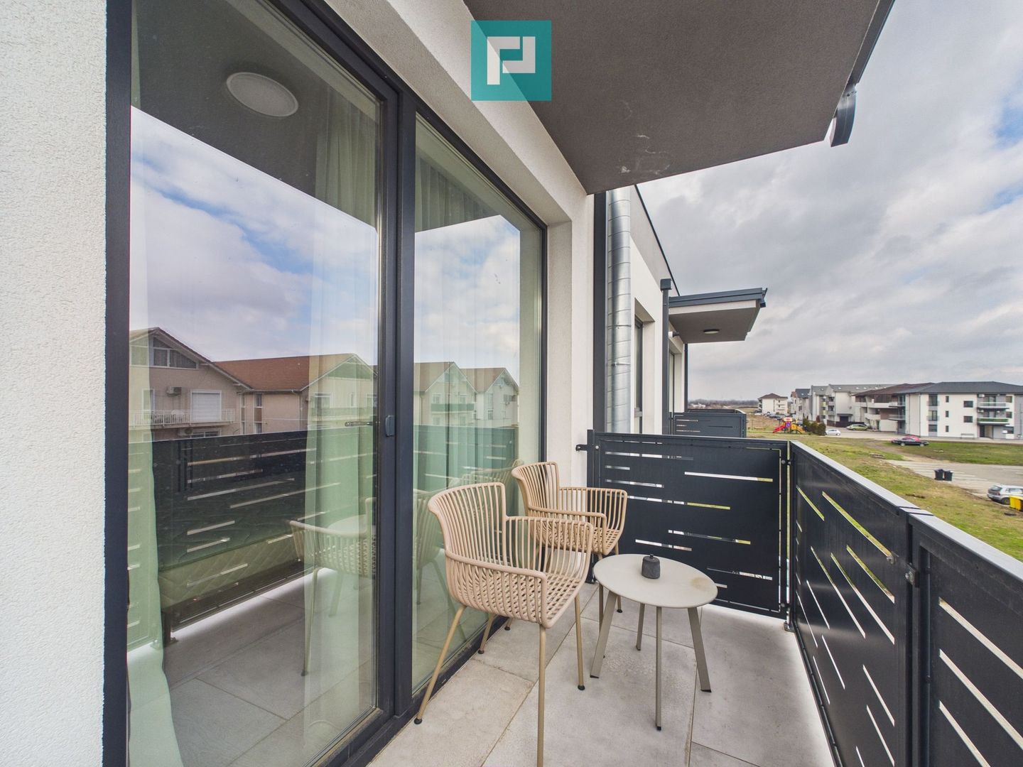 Apartament 2 camere, Dumbravița, zonă liniștită - Poză 14