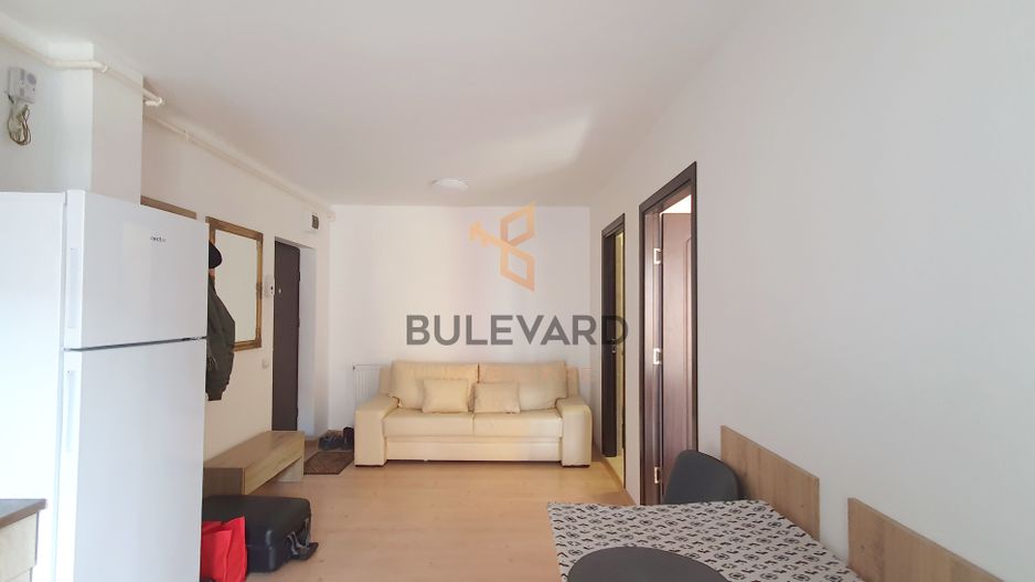 Apartament cu 2 camere+parcare , zona Terra! - Poză 3
