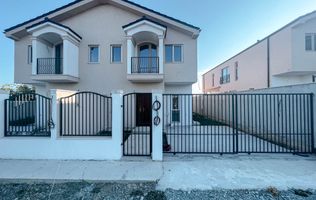 TOMIS PLUS (COD 05)Casa Premium Intr-un Cartier Nou  Liniste,