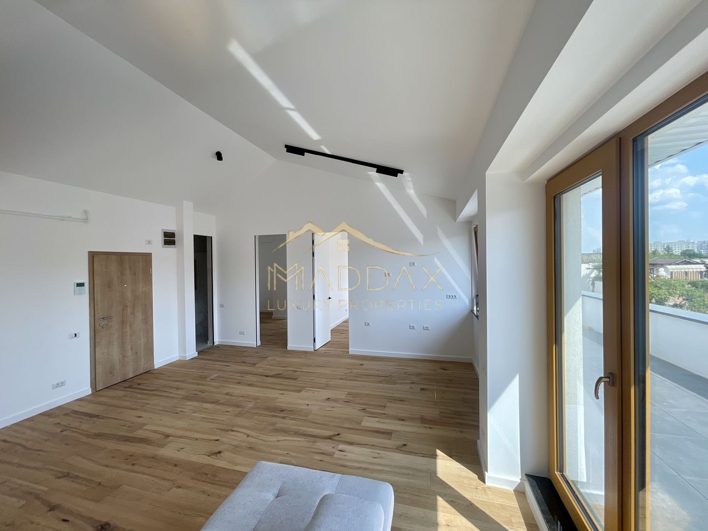 Apartament 4 Camere**TERASA 57 MP**Bloc boutique***NOU// DOMENII - Poză 27