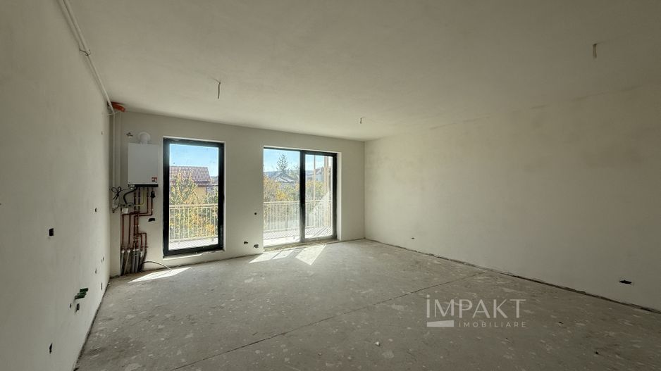 Apartament cu 3 camere 87 mp utili in zona centrala - Poză 3