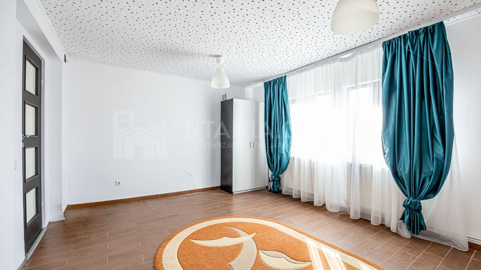 Casă 4 camere, garaj, foișor, grajd, 6000mp teren lângă padure - Poză 6