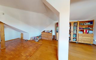 Casa deodebita zona Sacele -central - Poză 6