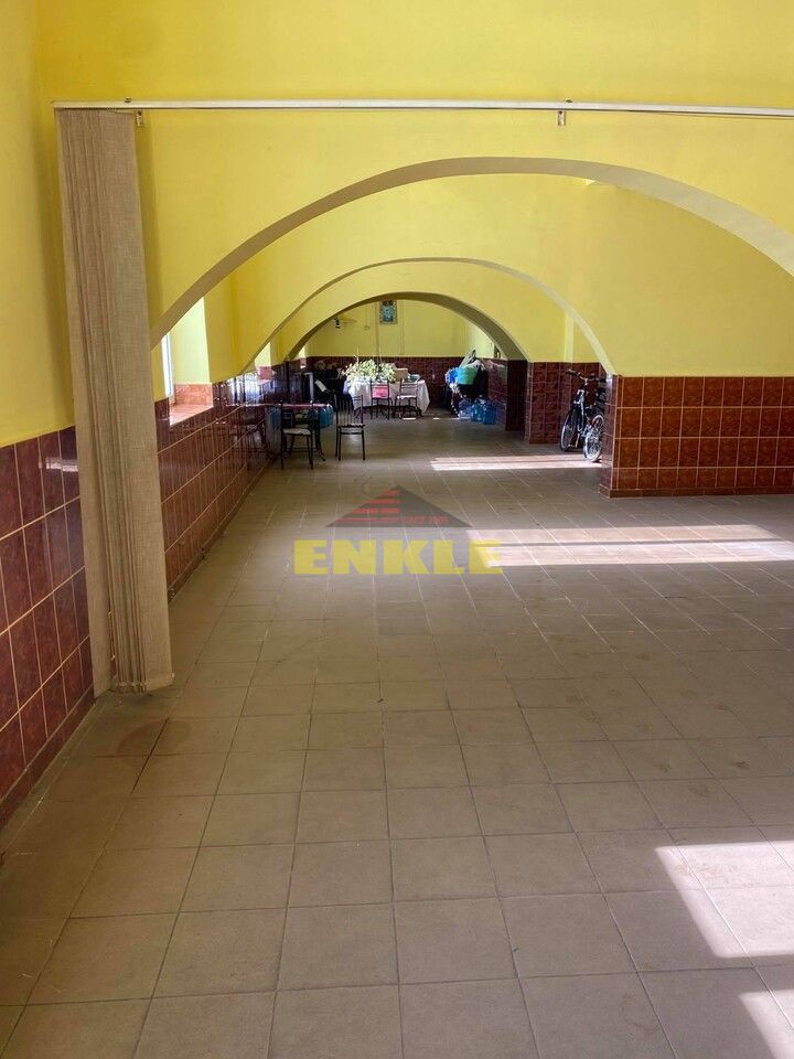 Hala in suprafata de 1000 mp + teren , Catamaresti Deal, 350000 euro - Poză 2