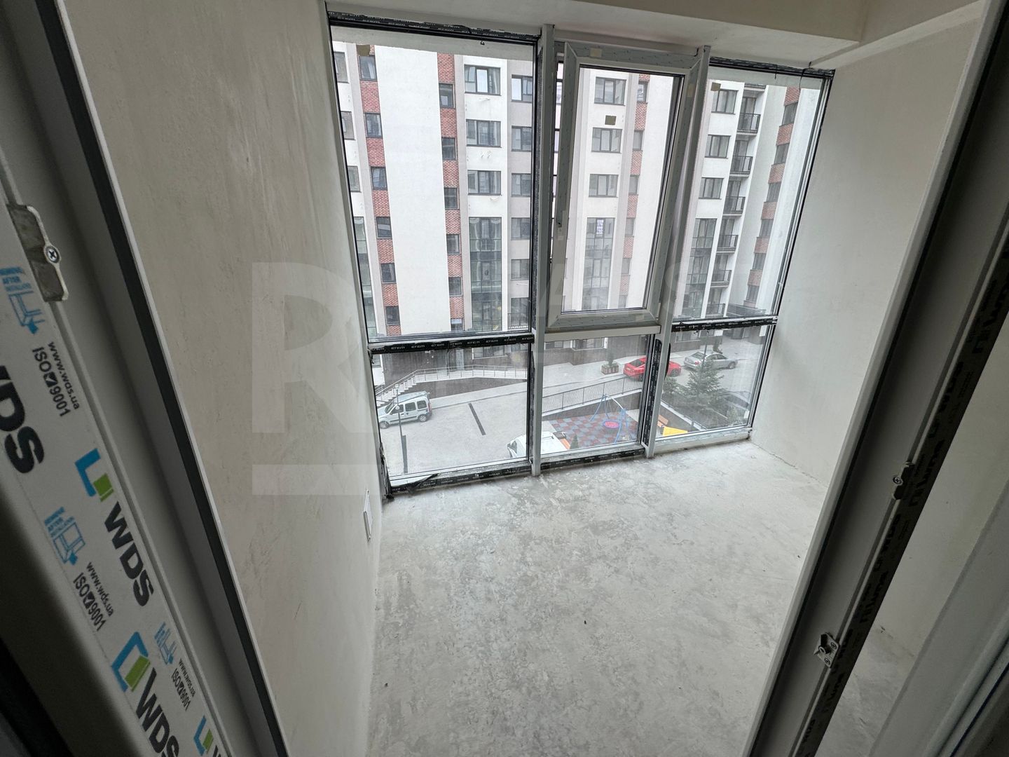 Vânzare, apartament -48.2  mp, str. Milescu Spătarul, Ciocana - Poză 3