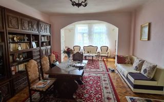 Casa 4 camere si 450 mp teren ultracentral - Poză 3