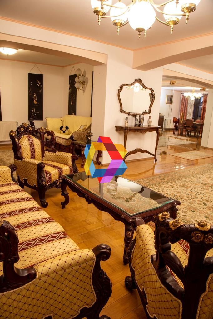 Conac cu piscina - 1810 mp - Poză 18