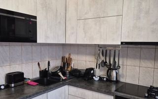 Apartament cu 2 camere, balcon generos de 9 mp – Gheorgheni. - Poză 3