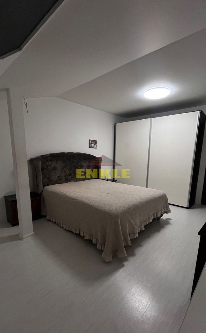 De vanzare apartament cu 5 camere, zona Mall - Poză 5