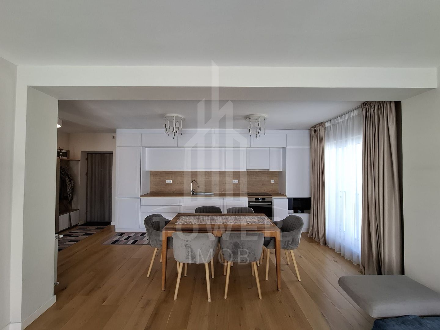 Penthouse de vânzare – finisaje premium, terasă generoasă - Poză 4