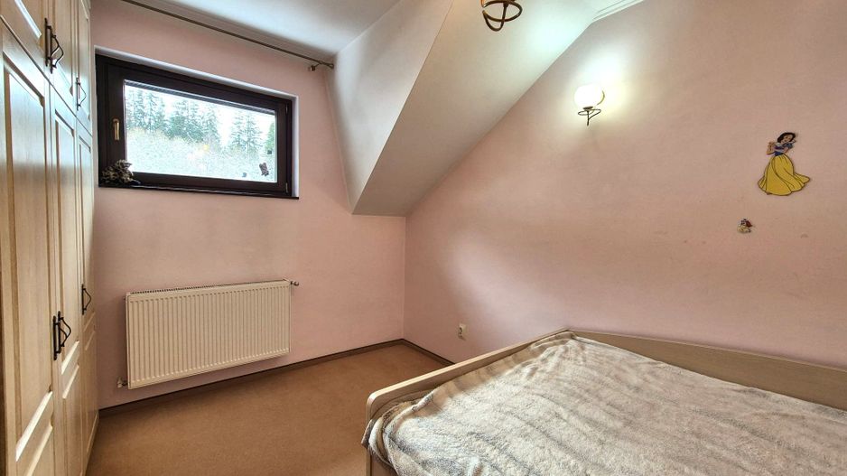 Comision 0 - Apartament în vilă, spațios, priveliște spre cabana Postăvaru - Poză 25