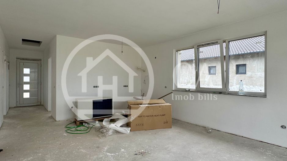 Casă cu 4 camere de vânzare in localitatea Oșorhei, Bihor - Poză 5