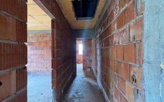 COMISION 0 | Duplex pe parter | 3 camere | 90 mp utili | La cheie{} Șag - Poză 4