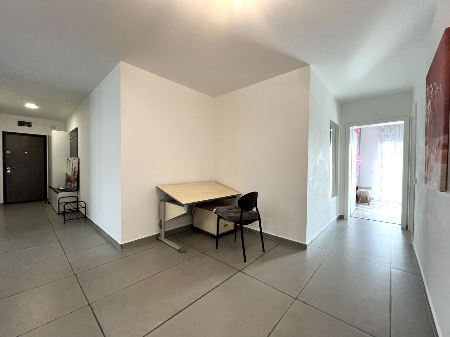 3 camere spațios si  cu terasă generoasă, la intrare în Dumbrăvița - Poză 16