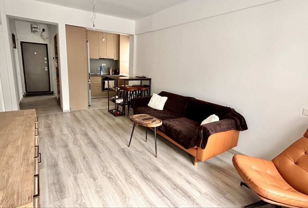 Apartament 3 camere cu terasa - Poză 2
