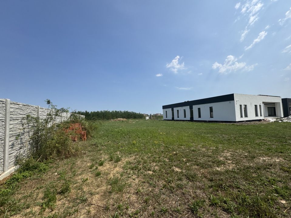 Teren Mosnita Noua cu toate utilitati pe parcela si gard | 772 mp  - Poză 6