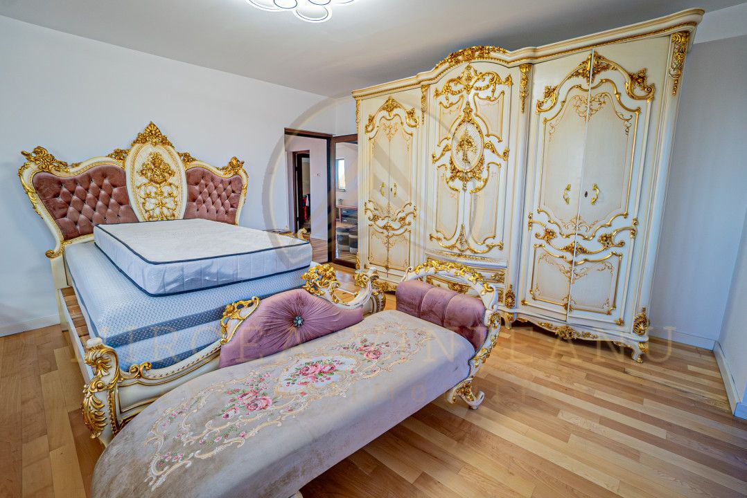 Lazu - Vila de vânzare compusă din P+1E+M. - Poză 25