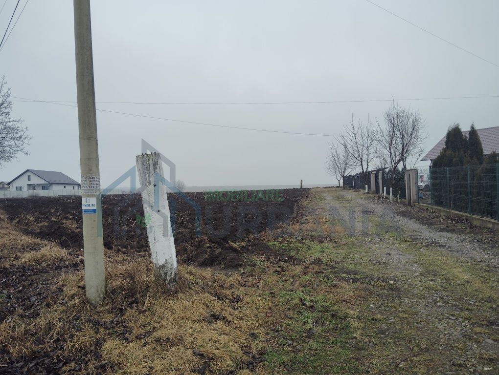 Vând 2,2 hectare - Poză 1