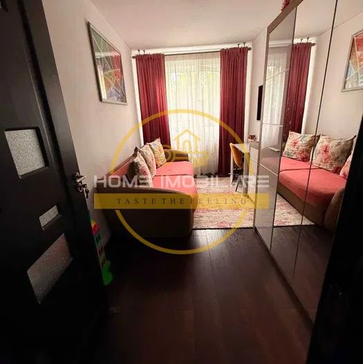 Apartament cu 3 camere / Etajul 3/ 64mp/ Podu Ros - Poză 3