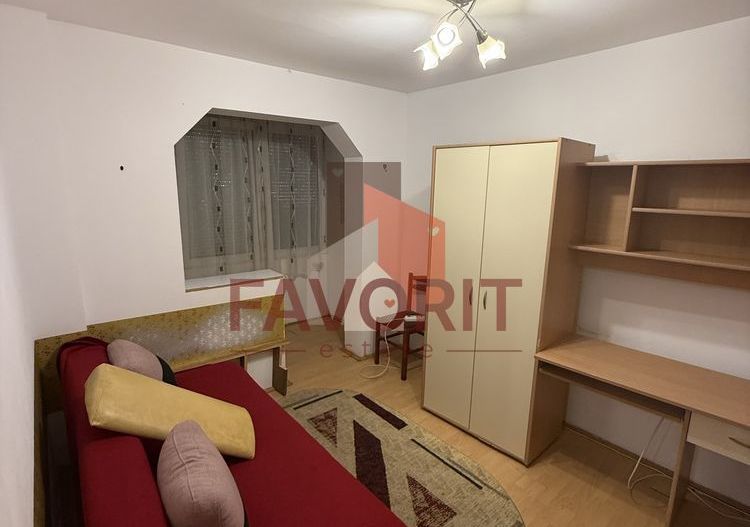 3 camere | mobilat si utilat | zona excelenta | boxa | investitie | - Poză 3