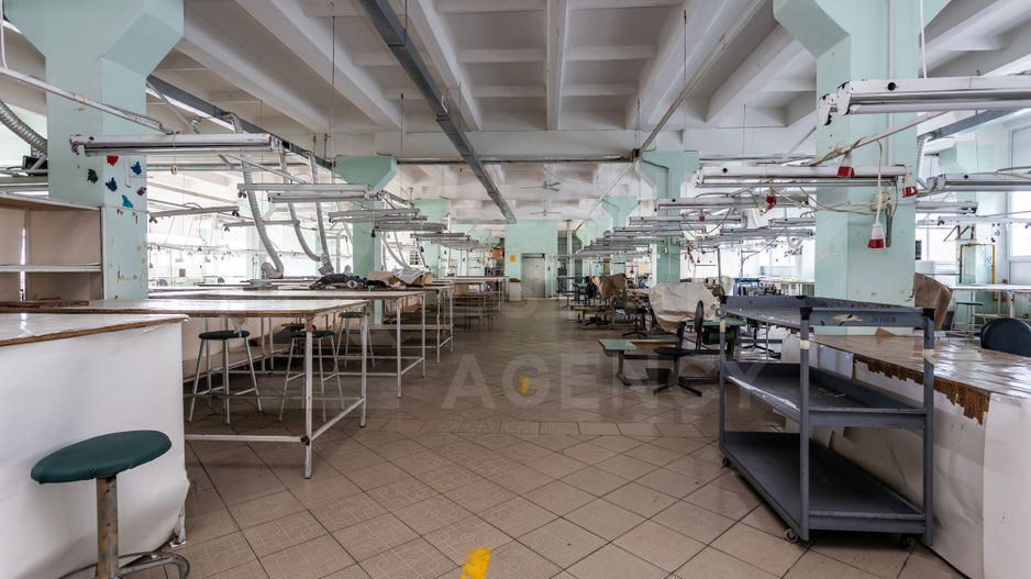 Chirie, spațiu industrial, 1000 mp, str. Sprîncenoaia, Centru - Poză 15